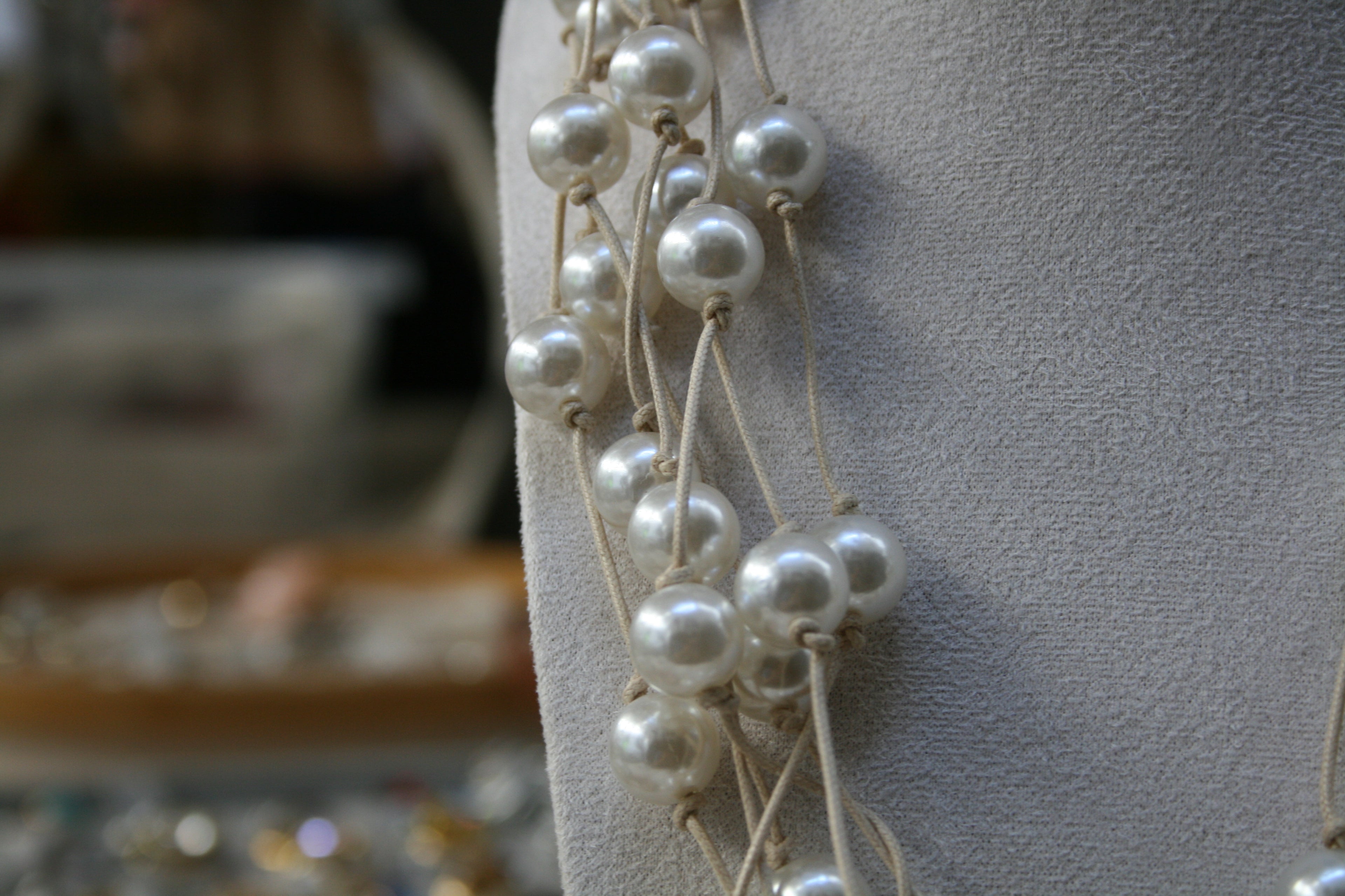 Collana Multi-Filo Cascata di Luce